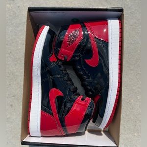Air Jordan 1 Patent Bred
